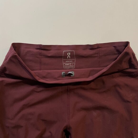 On Running Active Tights- Maroon - Picture 5 of 6